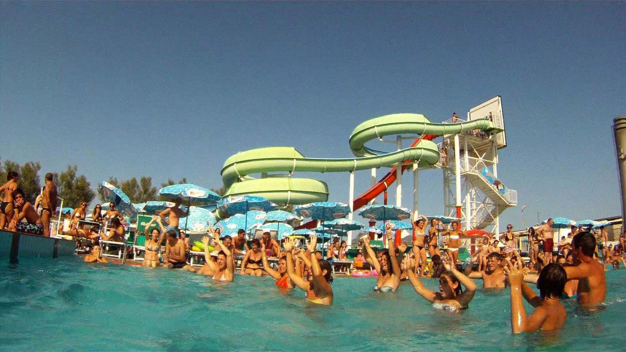 Fior Di Loto - Rimini Hotel Luaran gambar